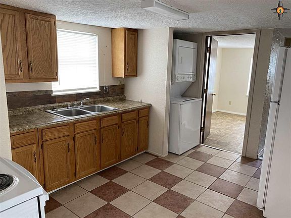 5th image of 1217 N Avenue A