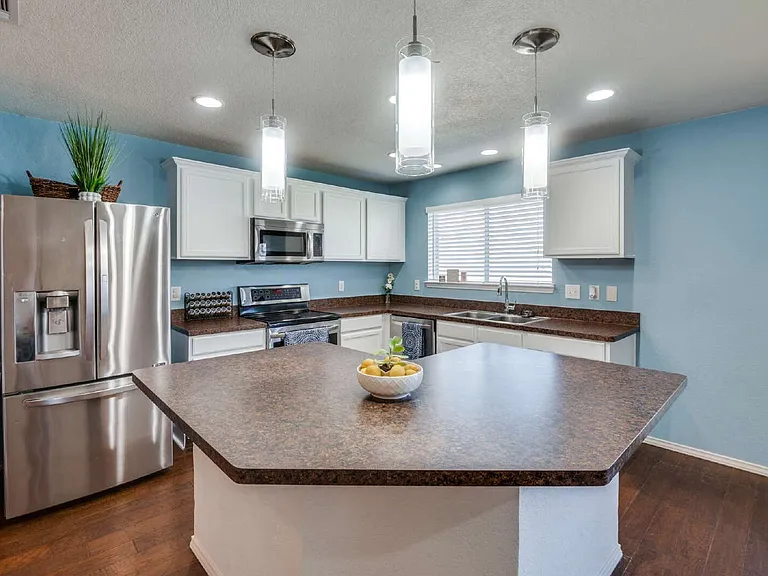 728 Falcon Rd — Photo 10
