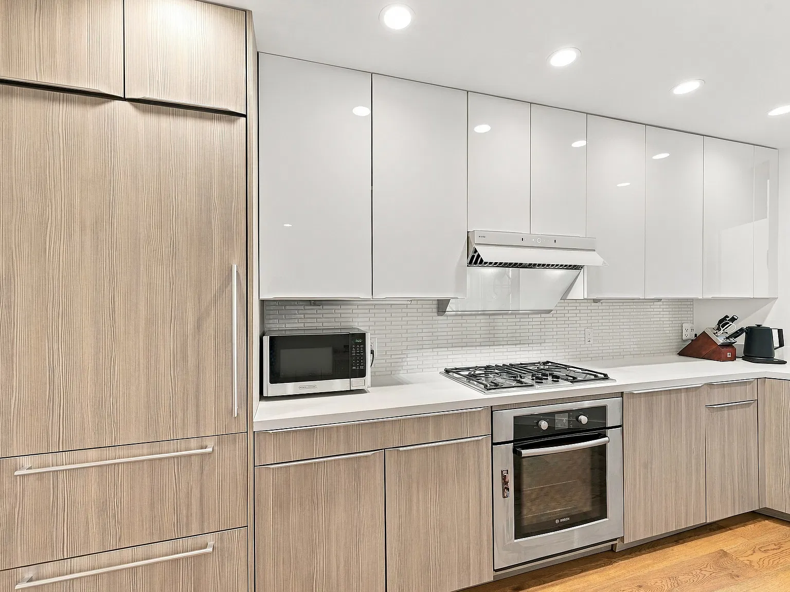 2 bed, 1308 sqft, $8,995 — Photo 3