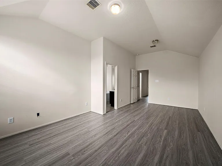1431 Orchid Dr — Photo 18