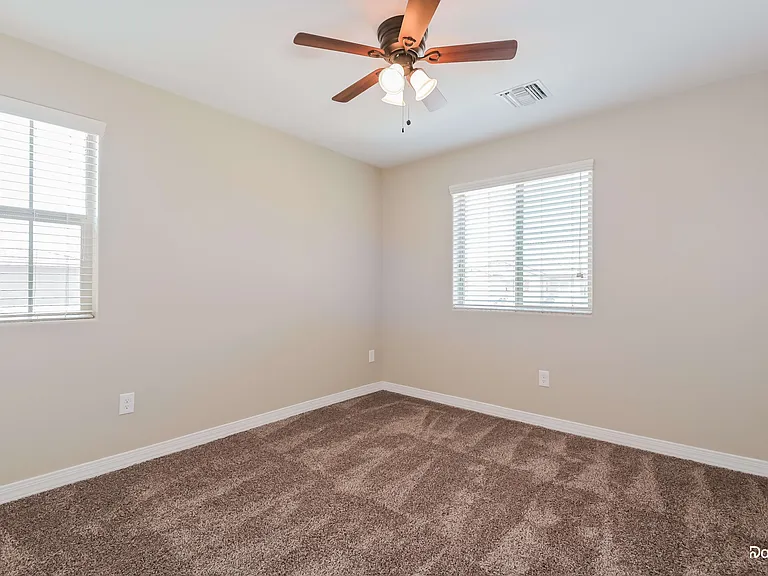 8046 S Dolphin Way — Photo 9
