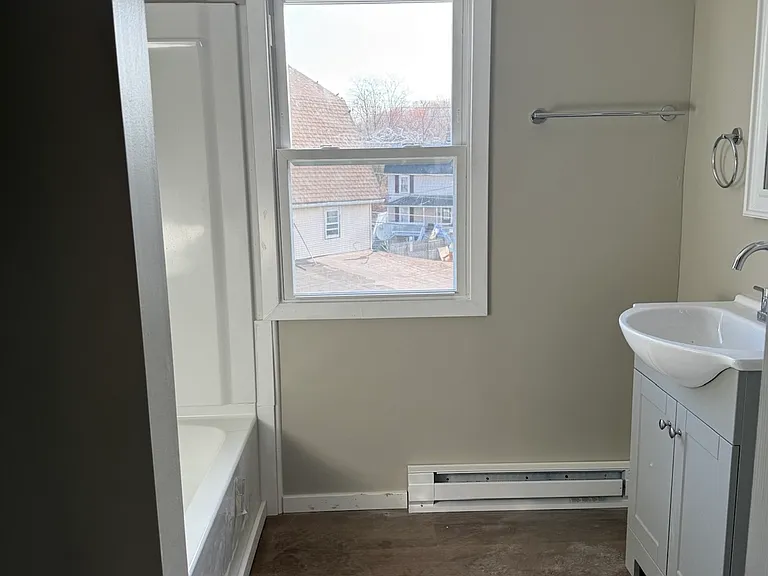 151 Robert St #1 — Photo 2