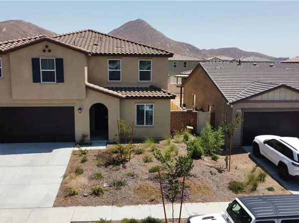 19427 Seeding Palace Cir, Riverside, CA 92507