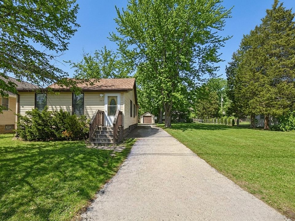 1st image of 303 Bruce Rd