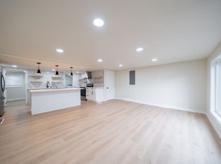 8621 8th Ave SW, Seattle, WA 98106