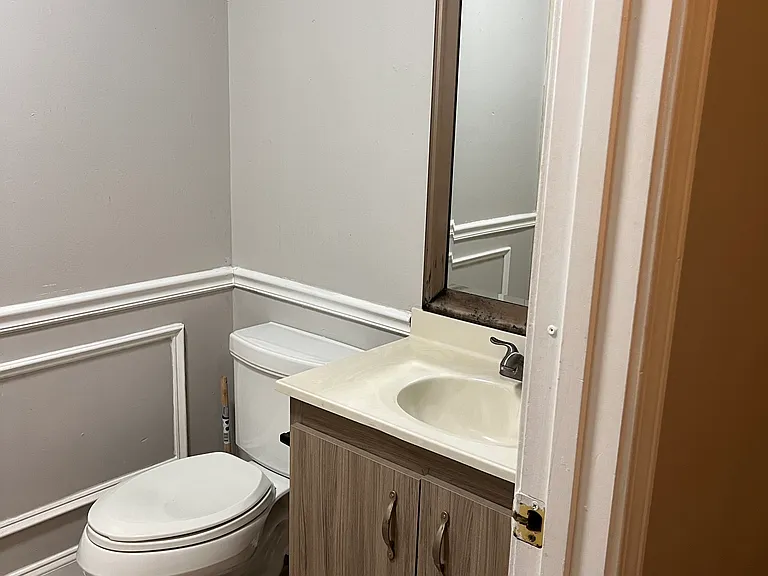 177 Williams St — Photo 16