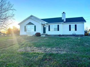 2391 Chester Harris Rd, Woodlawn, TN 37191