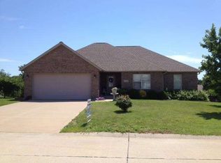 1340 E View Ridge Dr, Cape Girardeau, MO 63701