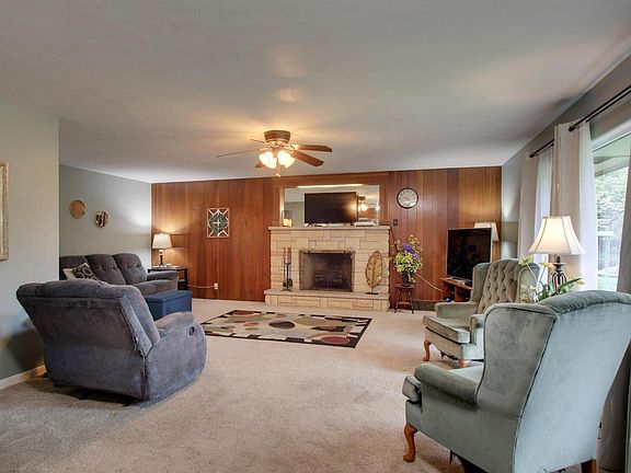 2nd image of 2121 E Wilmar Dr