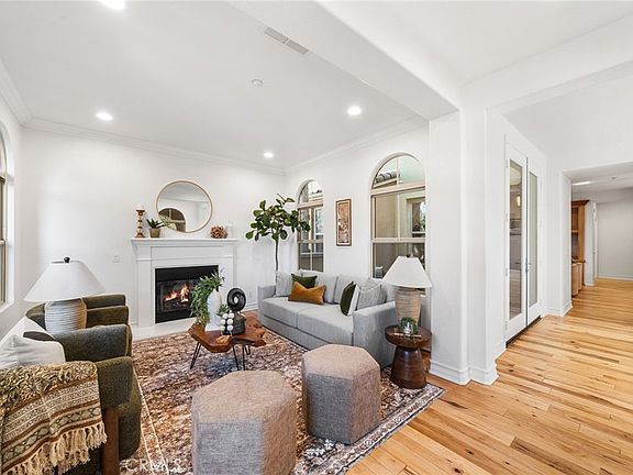 4th image of 97 Rinaldi