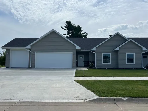 310 Coneflower Ct, Monroe, IA 50170