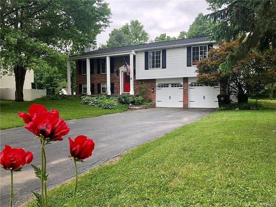 1st image of 38 Regalwood Dr