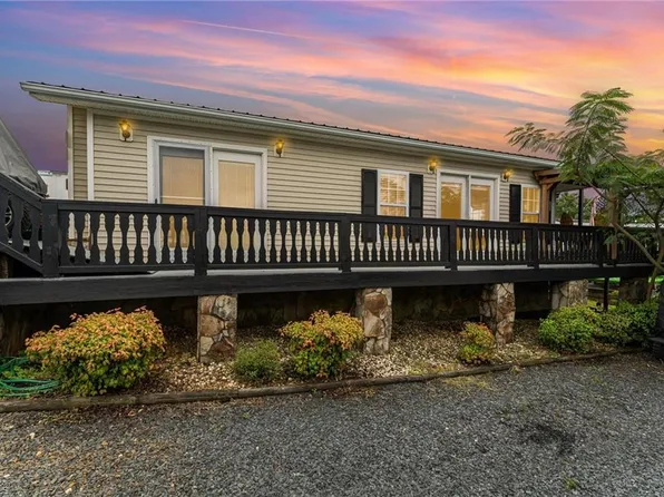 102 Scenic View Ln, New London, NC 28127