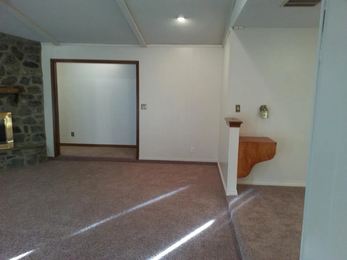 Living Room - 3737 S 125th East Ave