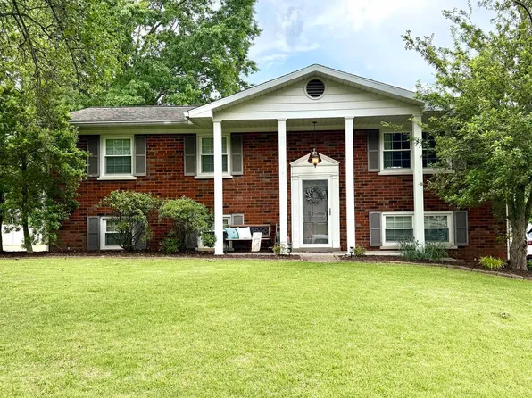 2706 Meadow Lark Ln, Evansville, IN 47720