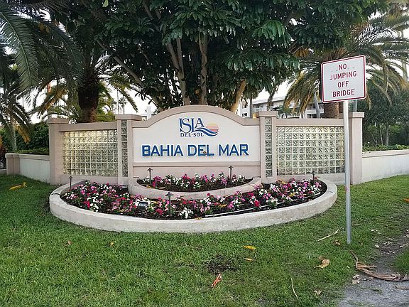5th image of 6191 Bahia Del Mar Blvd APT 105