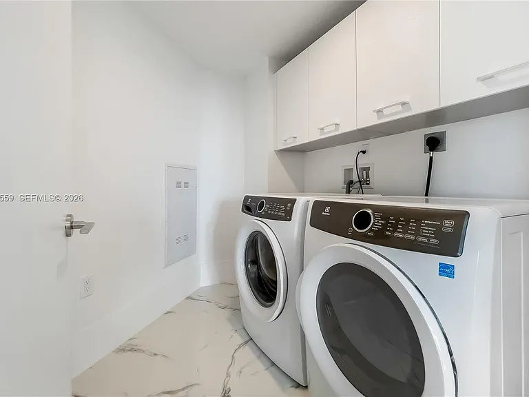 330 Sunny Isles Blvd #5-1102 — Photo 31