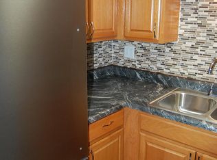7232 Randolph St #204, Forest Park, IL 60130