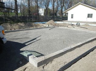 930 SW 14th Pl, Hermiston, OR 97838