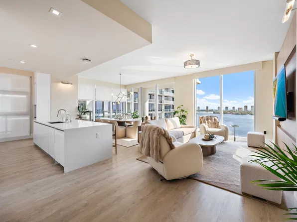 220 Lake Shore Drive #1402, Lake Park, FL 33403