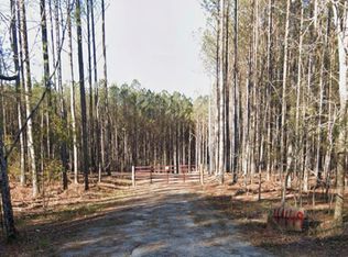 4449 Forrest Rd, Hogansville, GA 30230