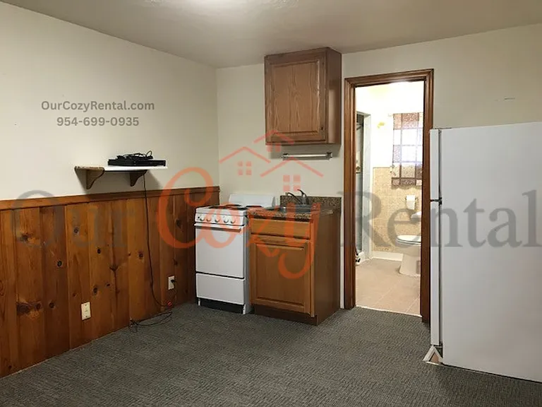 3020 S 5th Ave — Photo 8