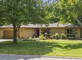 5501 Mount Normandale Curv, Bloomington, MN 55437