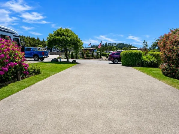 6225 N Coast Hwy Unit 16, Newport, OR 97365