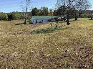 9511 E Walker Rd, Salem, IN 47167