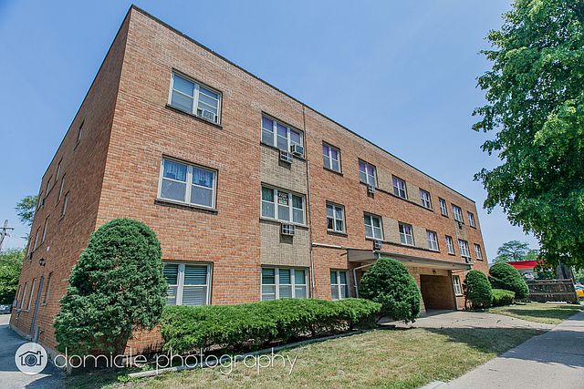 1st image of 2424 W Berwyn Ave APT 202