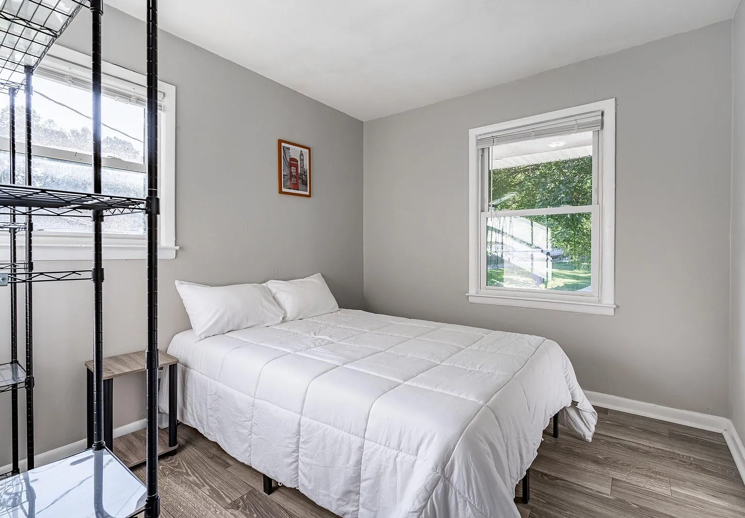 4 bed, 3.0 bath, 1000 sqft, $654 — Photo 1