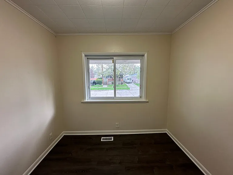 8549 Central Ave — Photo 17