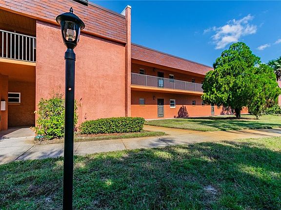 2nd image of 4805 Alt 19 APT 714