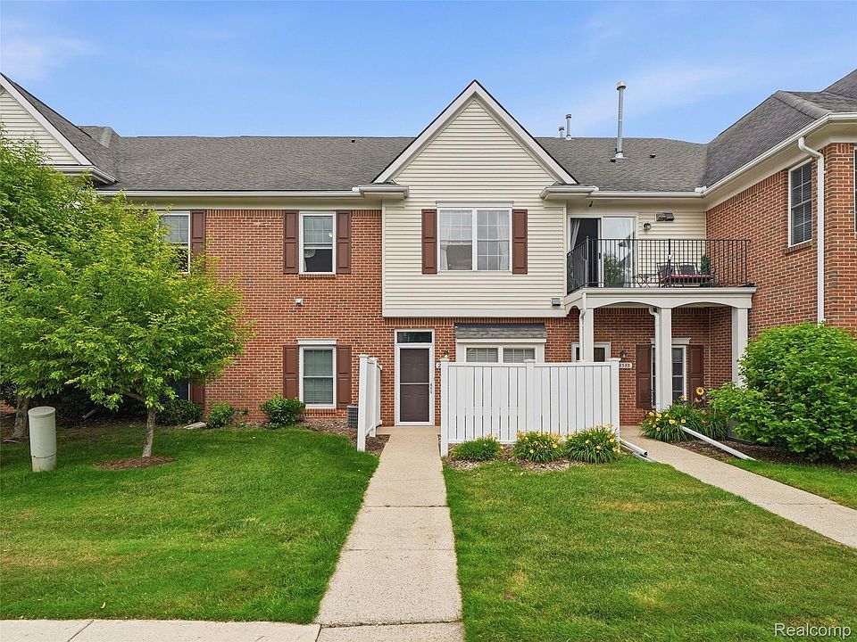 1st image of 2858 Cottonwood Dr Unit B
