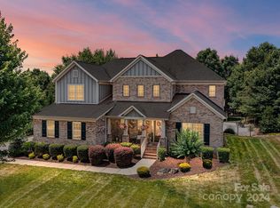 104 Overlook Ridge Ln, Davidson, NC 28036