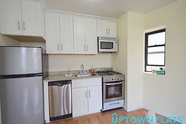 Rented by Uptown Flats LLC