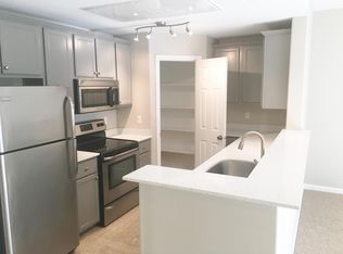 230 Springtree Ln, West Linn, OR 97068