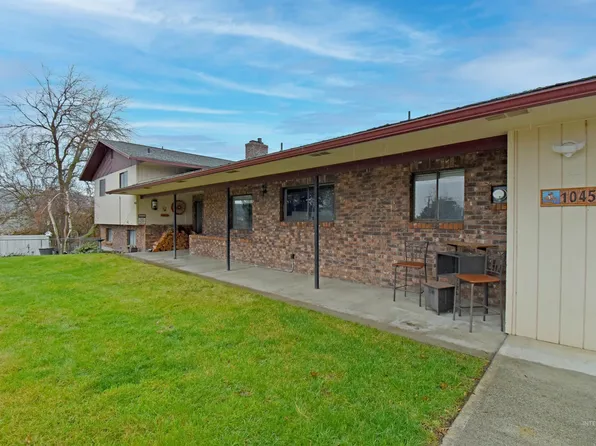 1045 Post Ln, Clarkston, WA 99403