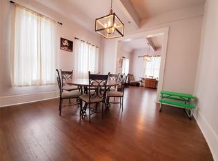 1507 McKee St, Houston, TX 77009