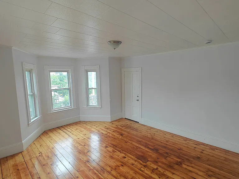 50 West St #1 — Photo 4