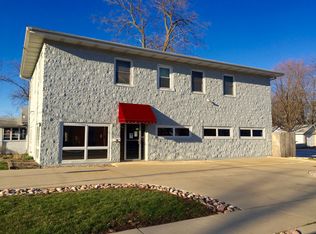 214 S Linden St #1, Normal, IL 61761