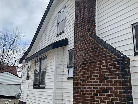 3rd image of 4115 E 146th St
