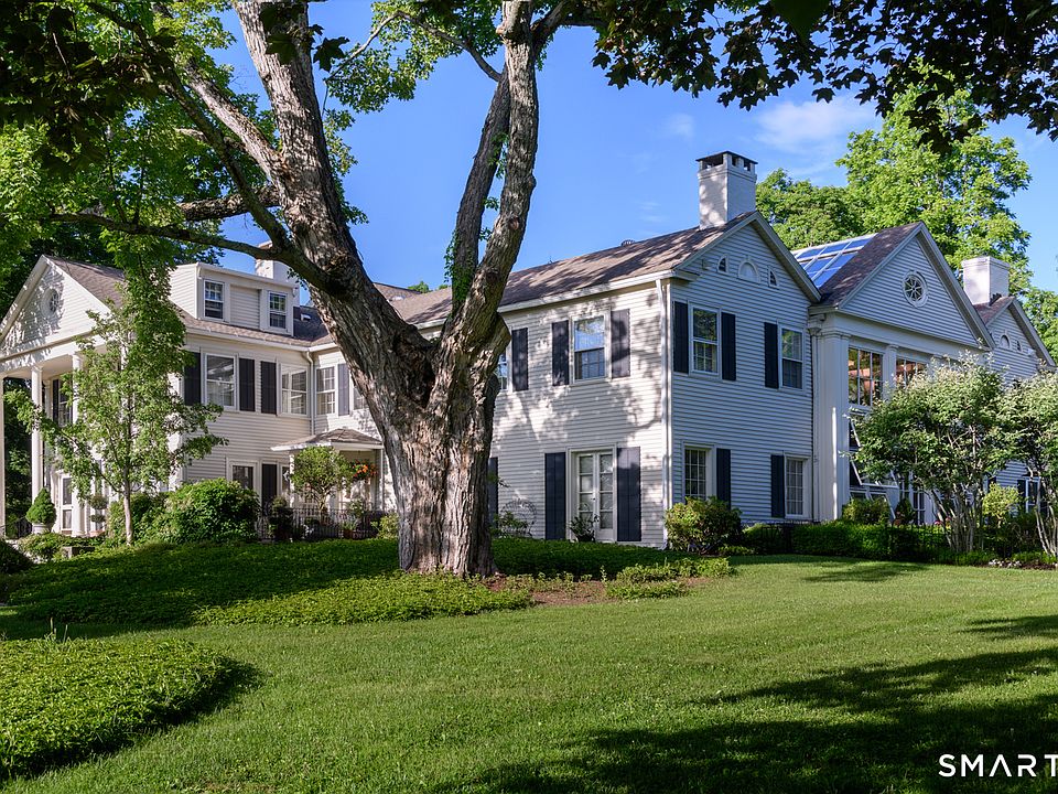 1st image of 1 Great Elm Drive