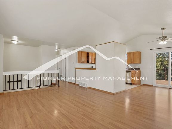 5th image of 6590 Montarbor Dr