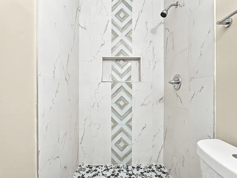 7218 Zapata Dr — Photo 23