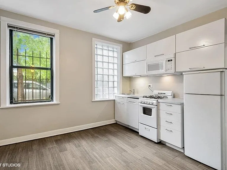 1701 N Albany Ave #1RR — Photo 3