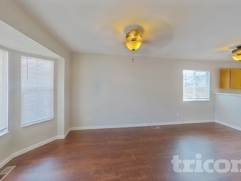 5696 Preminger Dr — Photo 2