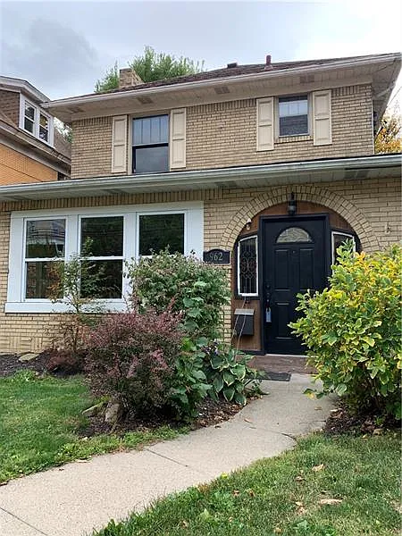 962 Berkshire Ave photo 1