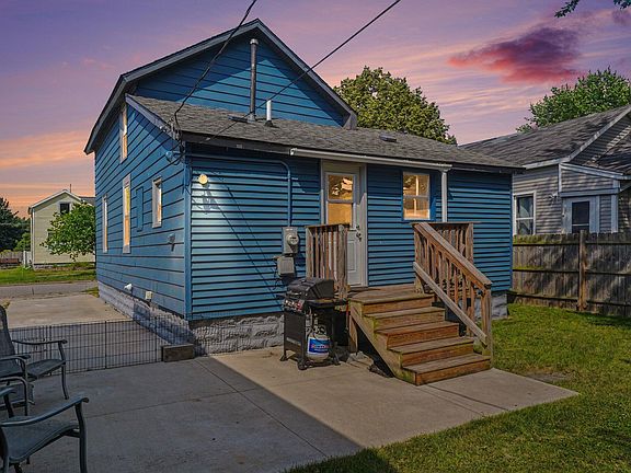 4th image of 312 Elliott Ave