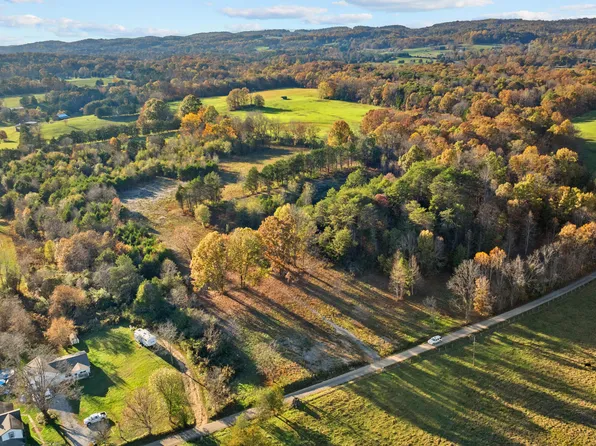 7933 Rodgers Rd, Corryton, TN 37721